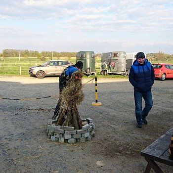 Pálení čarodějnic na Rymáňském vršku