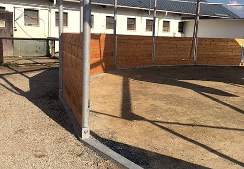 Výstavba kryté lonžovací haly