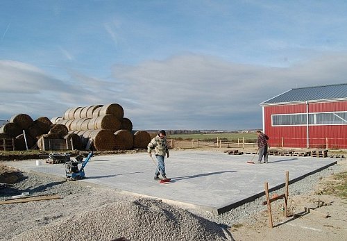 Výstavba venkovních boxů